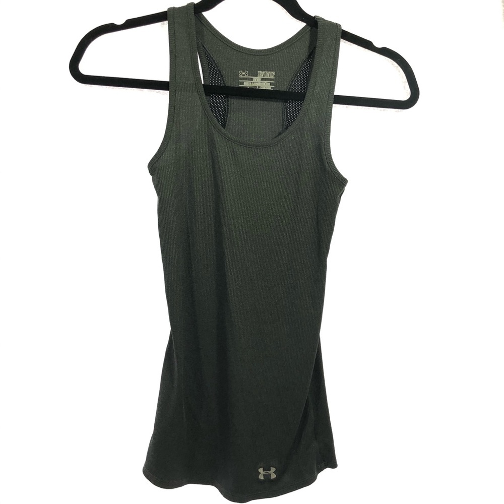 3/$25 Under Armour Xs heat gear gray tank fitted
